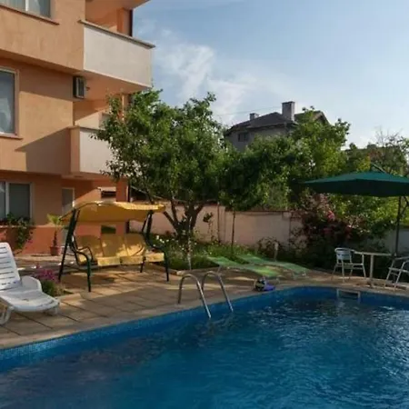 Big Terrace 2bd Sea View Suite-pool&bbq