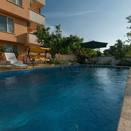 Big Terrace 2bd Sea View Suite-pool&bbq * Warna
